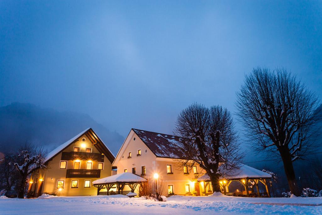 Tourist Farm Zelinc * Cerkno